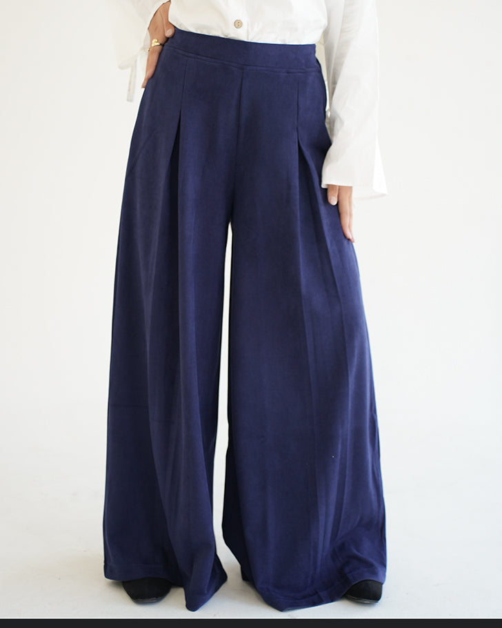 Suede Wide Pants Navy C170