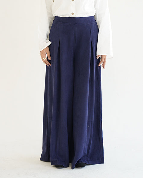 Suede Wide Pants Navy C170