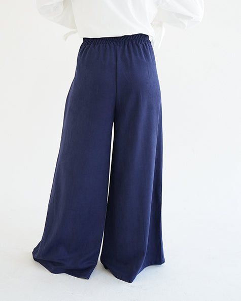 Suede Wide Pants Navy C170