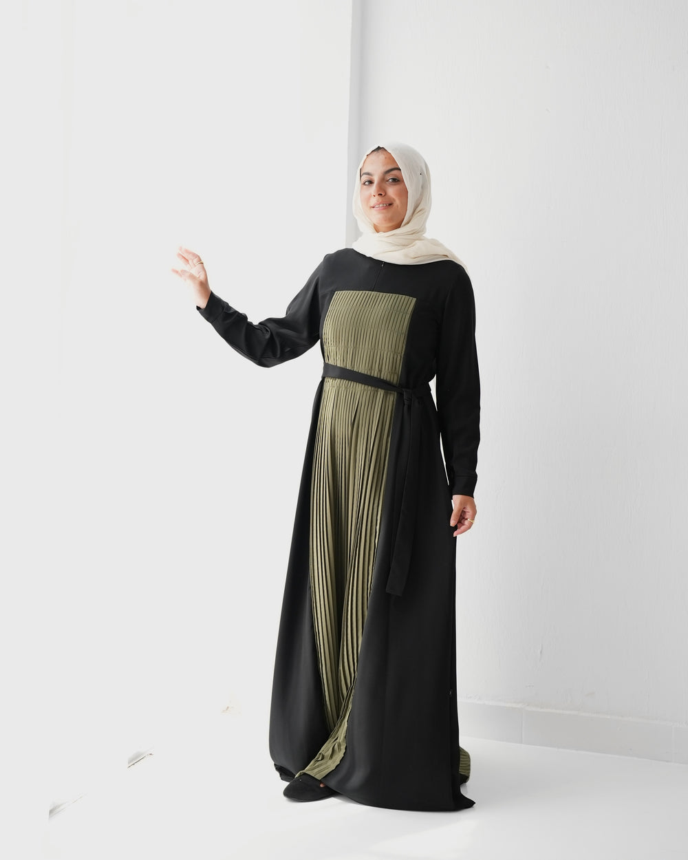 Front & Back Pleated Abaya Green C218