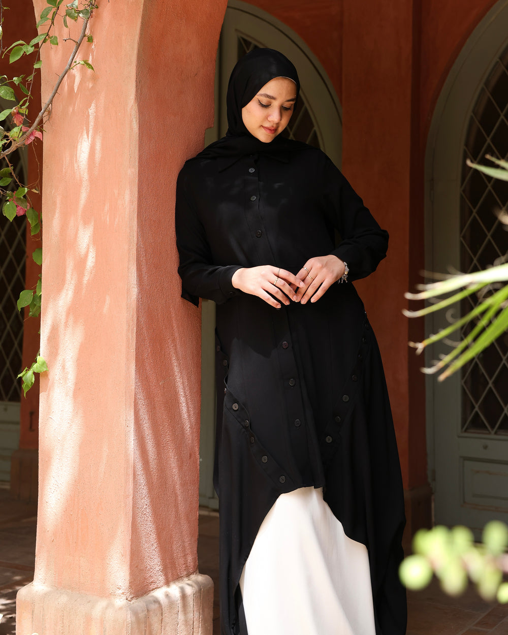 High Low Crepe Buttoned Shirt Black C275