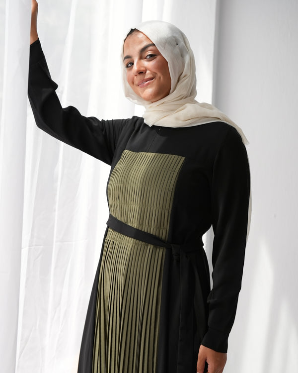 Front & Back Pleated Abaya Green C218