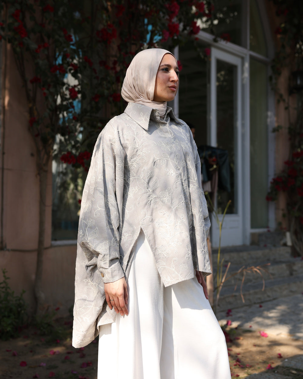 Floral Embroidered Oversized Linen Shirt Grey C2190