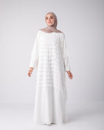 Free Size Pleated Cape Off-white C185