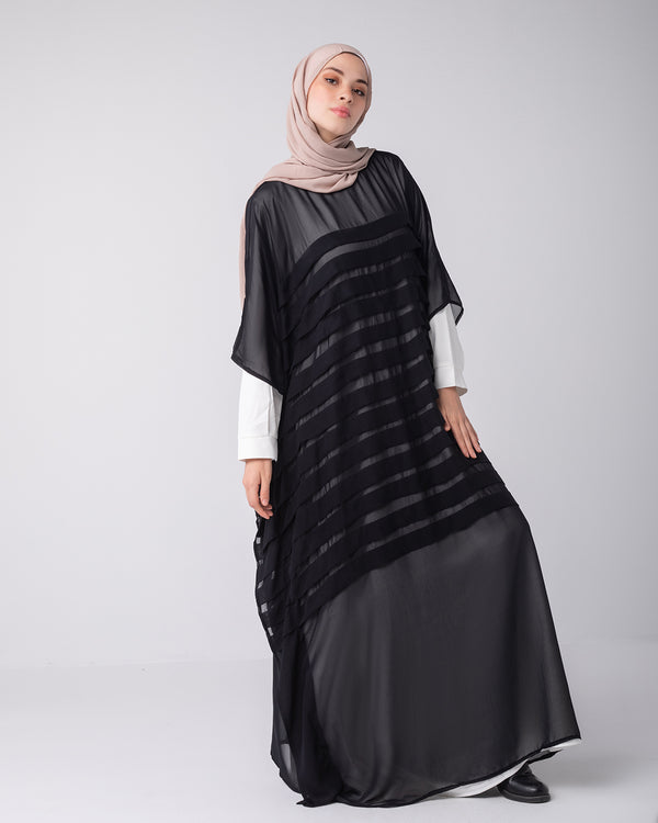Free Size Pleated Cape Black C185