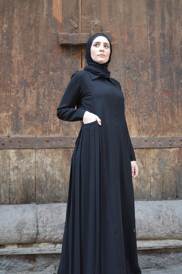 Side Pleated Pocket Abaya C94