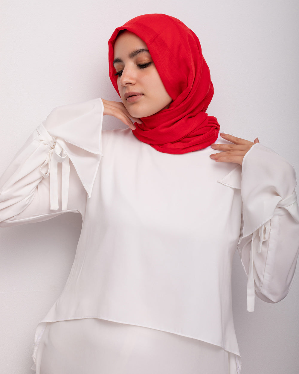 Basic Delicate Red