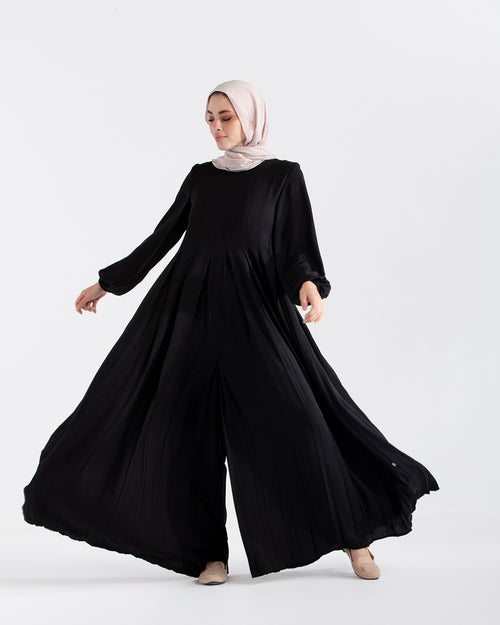 Pleated Jumpsuit Black C150